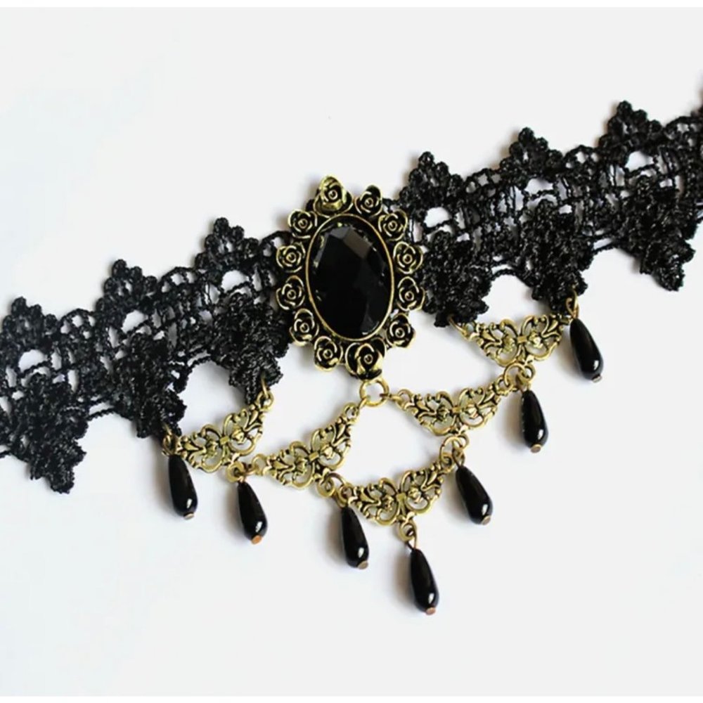black retro layered dangle lace pendant choker - Picture 3 of 4